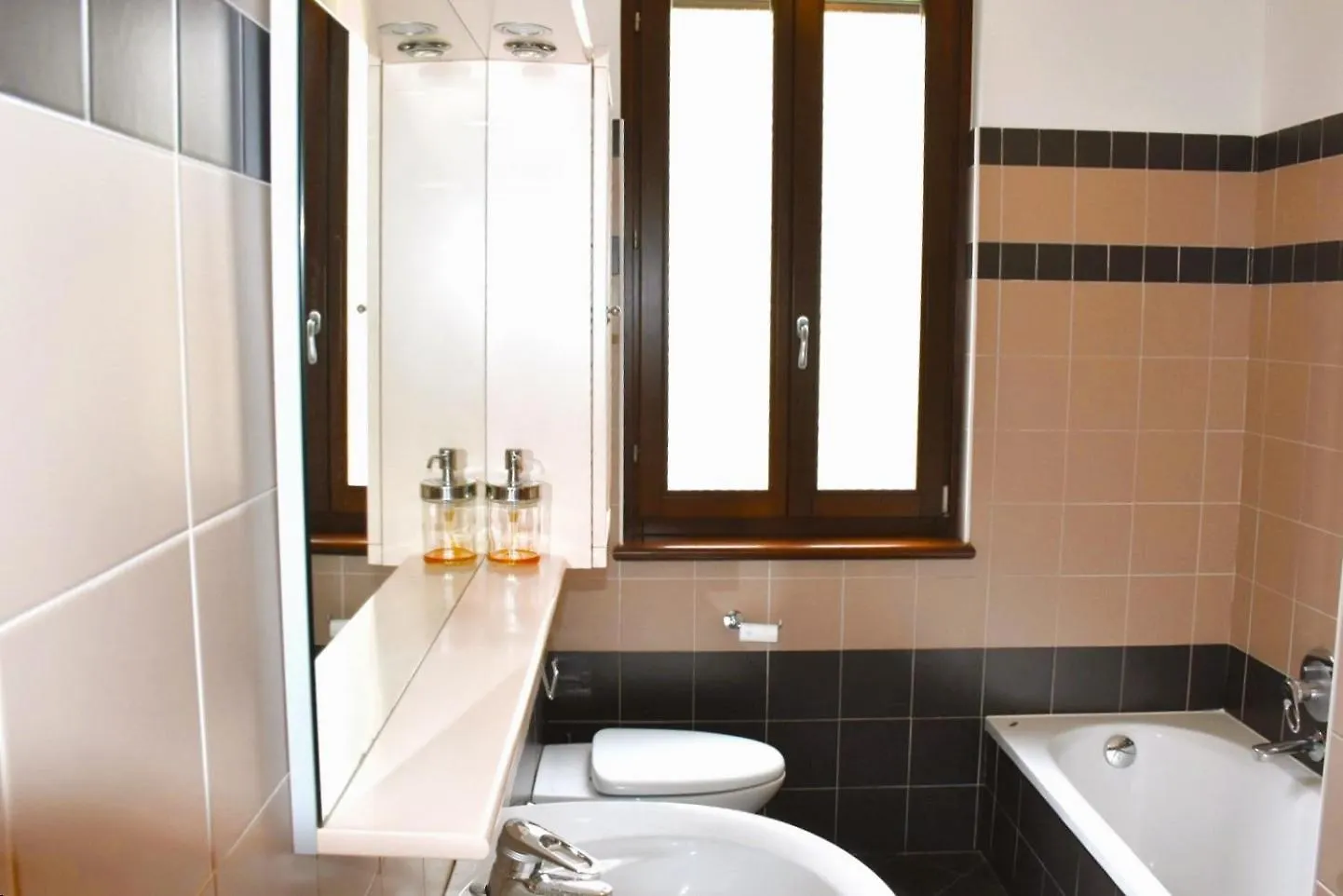 Casa Apollonia - Holiday Rental In Garda Garda (Verona)