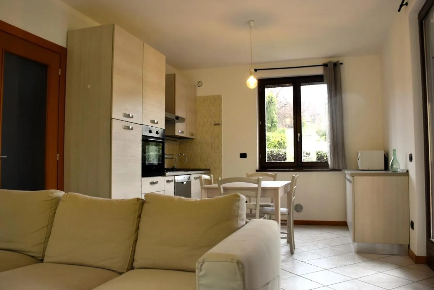 Casa Apollonia - Holiday Rental In Garda Apartment Garda (Verona)
